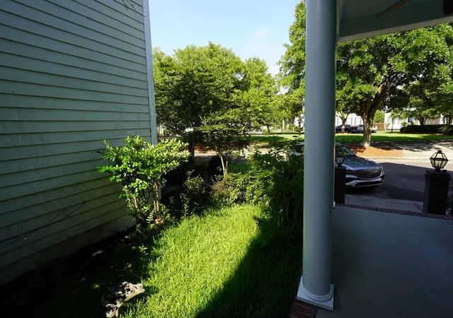 Photo 3 of Single family home for sale at 309 White Gables Dr, Summerville, SC 29483 | MLS# 26017984 | Listing updated on 2026-08-04