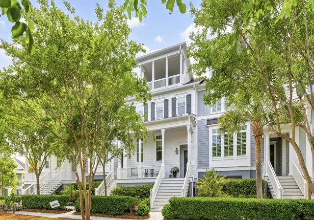 Homes for sale in Daniel Island, SC | 2635 Townsend Pl, Daniel Island, SC 29492 | MLS# 26014392