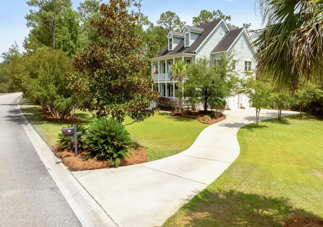Photo 3 of Single family home for sale at 4550 Cape Is Dr, Awendaw, SC 29429 | MLS# 26018947 | Listing updated on 2026-09-18
