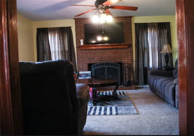 Photo 3 of Sale Pending at 113 Runnymeade St, Greenwood, SC 29649 | MLS# 20247348 | Listing updated on 2025-06-24