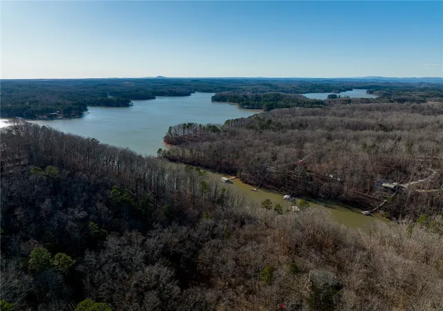 17th image of Lot 10 Hartwell Cove Dr, Westminster, SC 29693 | MLS# 20247920