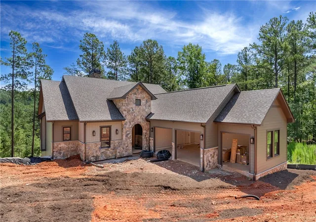 Photo 2 of Single family home for sale at 152 Sun Mountain Way, Six Mile, SC 29682 | MLS# 20278938 | Listing updated on 2026-01-19