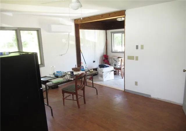 Photo 4 of House for sale at 716 Sliding Rock Rd, Pickens, SC 29671 | MLS# 20287361 | Listing updated on 2026-10-09