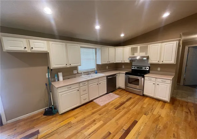Photo 4 of Manufactured home for sale at 857 Pickett Post Rd, Walhalla, SC 29691 | MLS# 20288047 | Listing updated on 2026-06-22