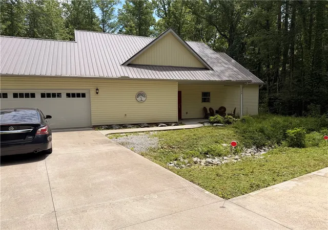 1st image of 128 Willys Creek Cir, Pickens, SC 29671 | MLS# 20289265