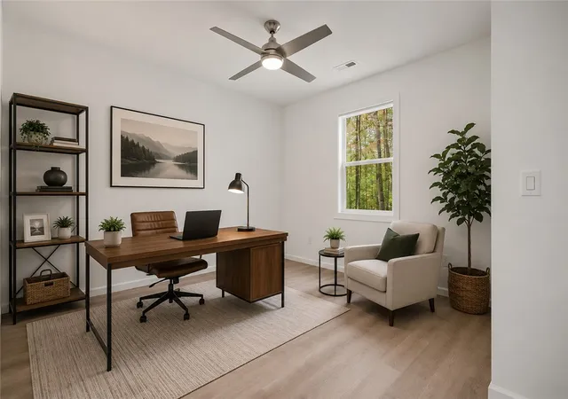 Photo 4 of Single family home for sale at 425 Tiger Ln, Westminster, SC 29693 | MLS# 20289685 | Listing updated on 2026-08-27