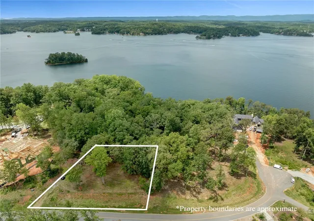 Homes for sale in Six Mile, SC | 535 Haven Hill Ln, Six Mile, SC 29682 | MLS# 20291206