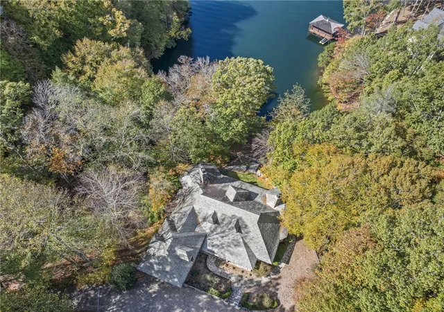 Photo 4 of Single family home for sale at 604 Top Ridge Dr, Sunset, SC 29685 | MLS# 20291333 | Listing updated on 2026-07-07