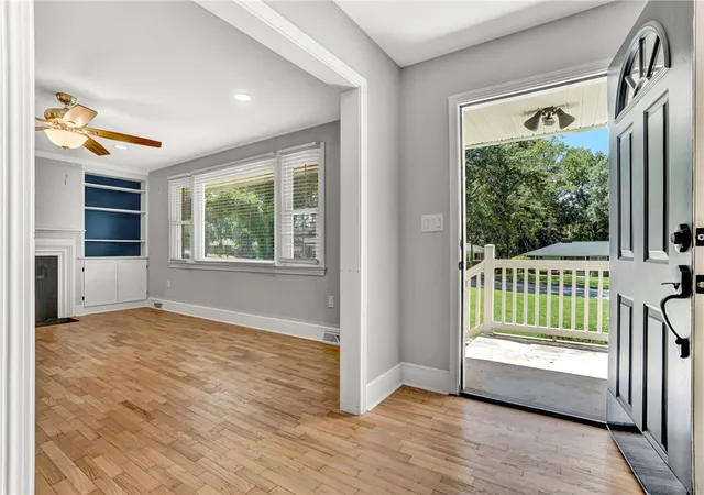 Photo 4 of Single family home for sale at 2010 Boulevard Hts, Anderson, SC 29621 | MLS# 20291863 | Listing updated on 2026-07-18