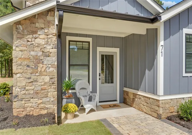 2nd image of 71 Woodlake Dr #A, Hartwell, GA 30643 | MLS# 20292497