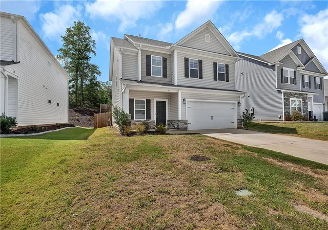 Homes for sale in Seneca, SC | 212 Carvel Trl, Seneca, SC 29678 | MLS# 20292644