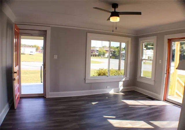 Photo 3 of Single family home for sale at 300 Betsy St, Iva, SC 29655 | MLS# 20292874 | Listing updated on 2026-10-02