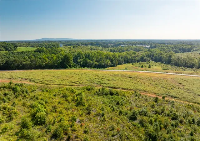 5th image of 05 Hood Rd, Easley, SC 29640 | MLS# 20292901