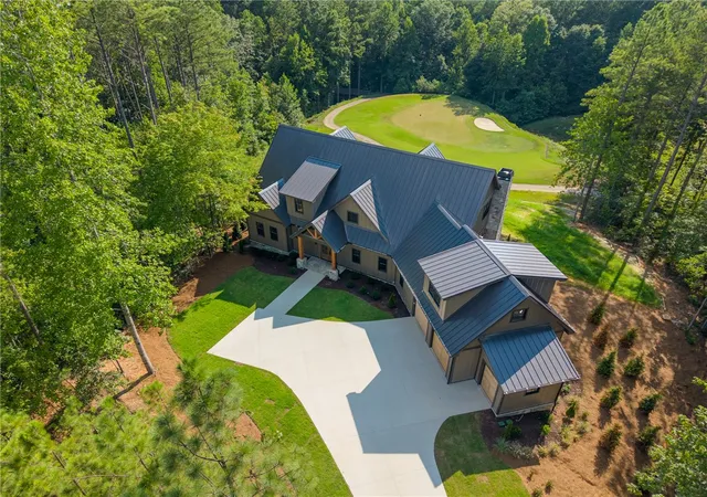 Photo 2 of Single family home for sale at 325 Keowee Ave, Sunset, SC 29685 | MLS# 20293478 | Listing updated on 2026-08-02