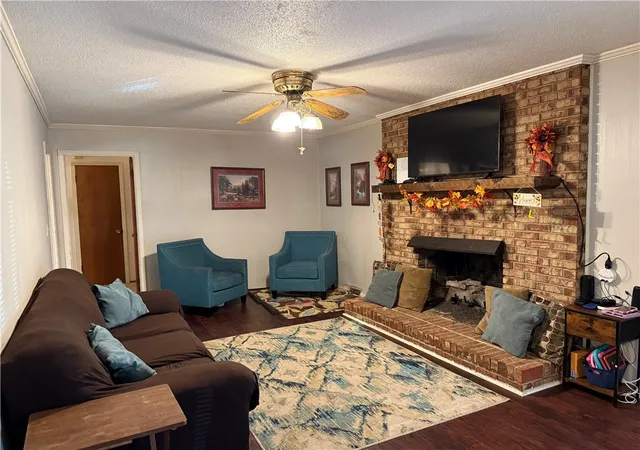 Photo 2 of Single family home for sale at 102 Olivarri Dr, Anderson, SC 29621 | MLS# 20293927 | Listing updated on 2026-07-30