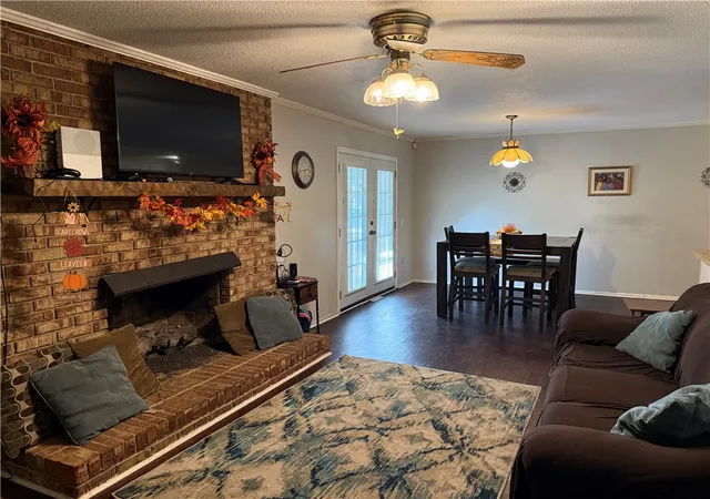 Photo 3 of Single family home for sale at 102 Olivarri Dr, Anderson, SC 29621 | MLS# 20293927 | Listing updated on 2026-07-30