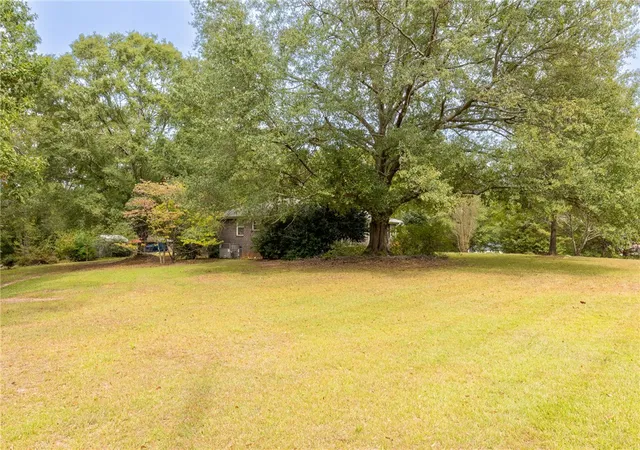 Photo 4 of Land for sale at 1212 W Georgia Rd, Simpsonville, SC 29680 | MLS# 20293754 | Listing updated on 2026-08-27