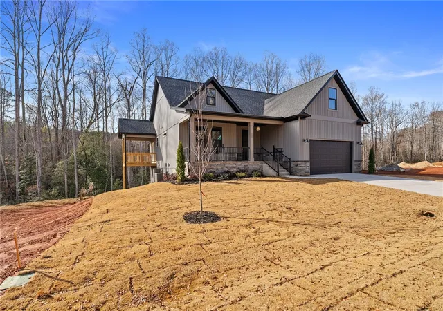 Photo 3 of Single family home for sale at 228 Jacqueline Rd, Piedmont, SC 29673 | MLS# 20294249 | Listing updated on 2026-09-05