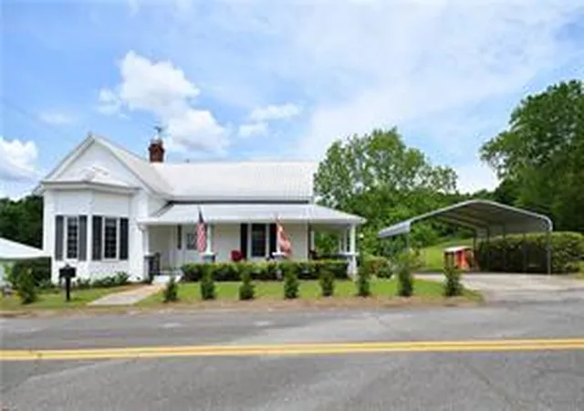 Homes for sale in Westminster, SC | 136 Harbert Park Cir, Westminster, SC 29693 | MLS# 20294363