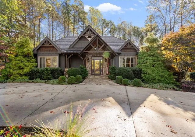 Photo 1 of Single family home for sale at 127 Muirfield Ct, Sunset, SC 29685 | MLS# 20294081 | Listing updated on 2026-08-05