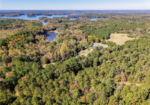 3rd image of 194 Rocky River Plant Rd, Calhoun Falls, SC 29628 | MLS# 20294614
