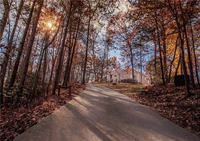Photo 3 of Single family home for sale at 310 Raven Cliff Rd, Cleveland, SC 29635 | MLS# 20294912 | Listing updated on 2026-06-23