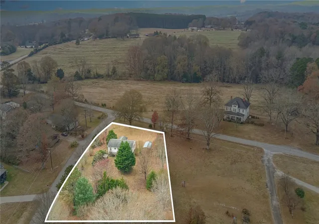 Homes for sale in Liberty, SC | 231 Roanoke Rd, Liberty, SC 29657 | MLS# 20294682