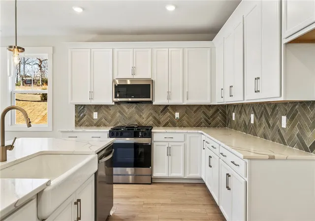4th image of 100 Saratoga Oaks St, Williamston, SC 29697 | MLS# 20294967