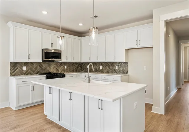 5th image of 100 Saratoga Oaks St, Williamston, SC 29697 | MLS# 20294967