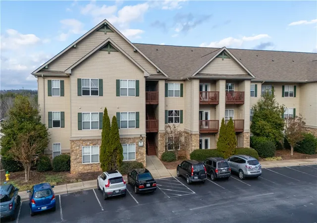 1st image of 701 Harts Cove Wy, Seneca, SC 29678 | MLS# 20295344