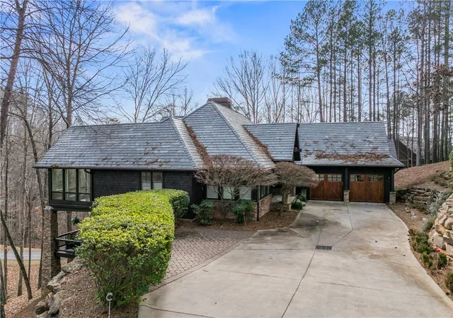 Homes for sale in Sunset, SC | 805 Top Ridge Dr, Sunset, SC 29685 | MLS# 20294908