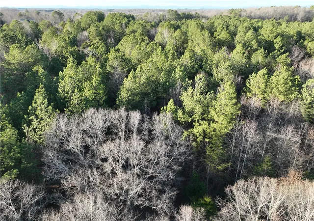 Photo 3 of Sale Pending at 6620 Liberty Hwy, Pendleton, SC 29670 | MLS# 20296175 | Listing updated on 2026-09-14