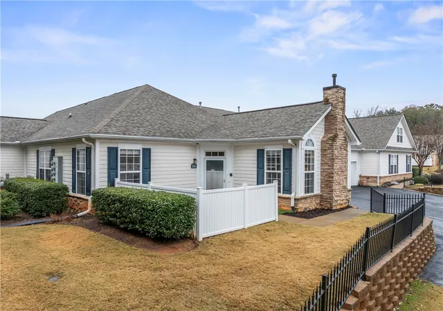 Photo 1 of Townhouse for sale at 151 Life Style Ln, Anderson, SC 29621 | MLS# 20296527 | Listing updated on 2026-08-02