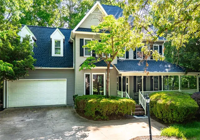 Photo 1 of Single family home for sale at 104 Combahee Ct, Clemson, SC 29631 | MLS# 20296579 | Listing updated on 2026-06-26