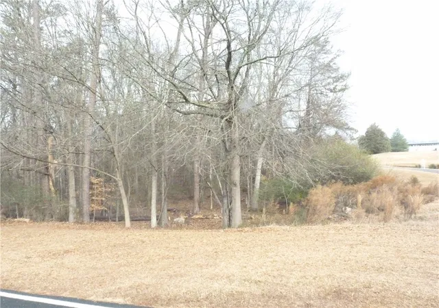 2nd image of Lot 17 Chickasaw Dr, Westminster, SC 29693 | MLS# 20296661