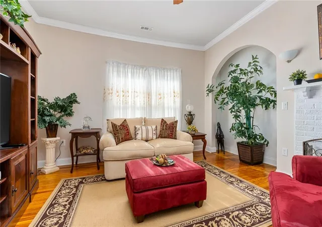 Photo 3 of Single family home for sale at 216 Riley St, Anderson, SC 29624 | MLS# 20296611 | Listing updated on 2026-09-04