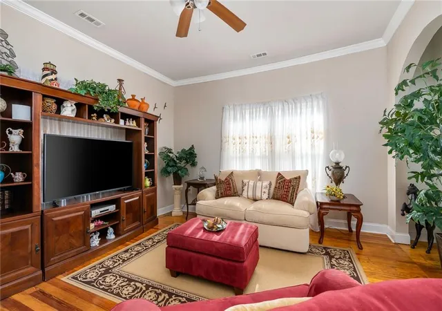 Photo 3 of Single family home for sale at 216 Riley St, Anderson, SC 29624 | MLS# 20296611 | Listing updated on 2026-09-04