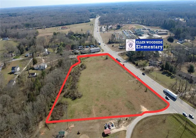 2nd image of 9005 Augusta Rd, Pelzer, SC 29669 | MLS# 20296700