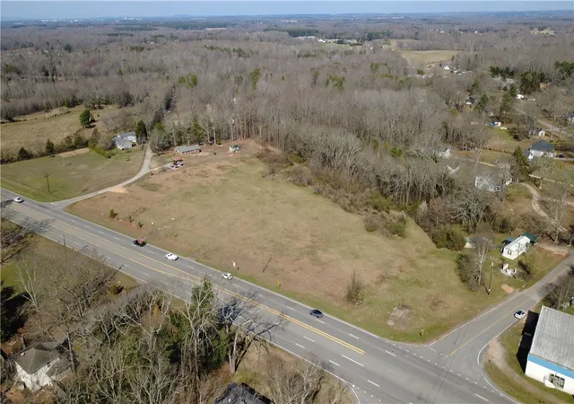 4th image of 9005 Augusta Rd, Pelzer, SC 29669 | MLS# 20296700