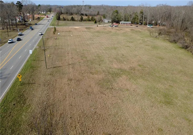 5th image of 9005 Augusta Rd, Pelzer, SC 29669 | MLS# 20296700