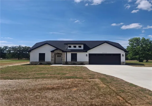Homes for sale in Iva, SC | 2812 Smith Mcgee Rd, Iva, SC 29655 | MLS# 20296740
