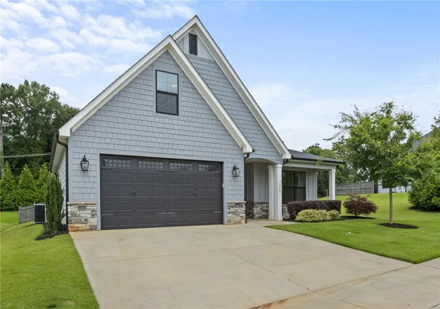 Homes for sale in Clemson, SC | 112 Stanbury Dr, Clemson, SC 29631 | MLS# 20296759