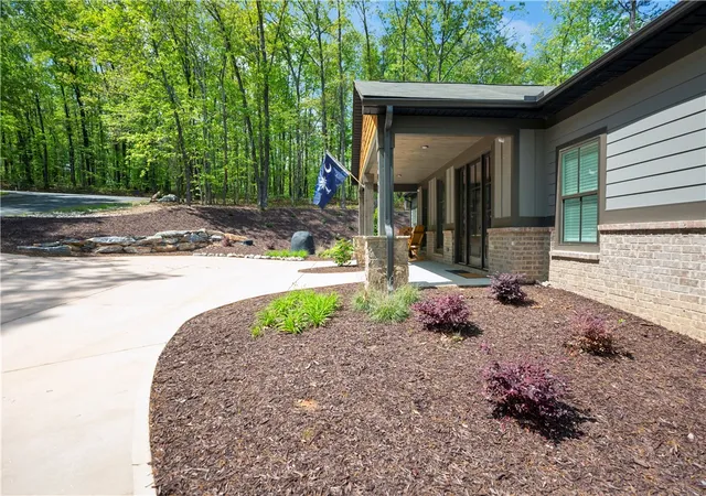 4th image of 102 Jocassee Falls Rd, Salem, SC 29676 | MLS# 20296676