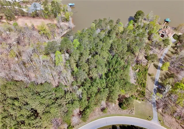 2nd image of 970 Eagles Harbor Dr, Hodges, SC 29653 | MLS# 20296912