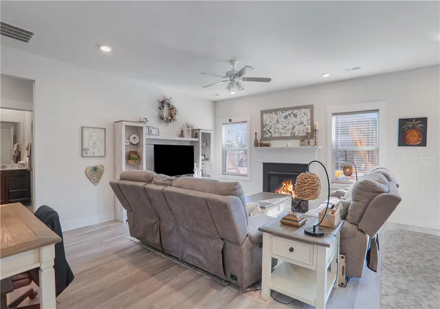 Photo 2 of Single family home for sale at 218 Walking Stick Way St, Pelzer, SC 29669 | MLS# 20296702 | Listing updated on 2026-10-05