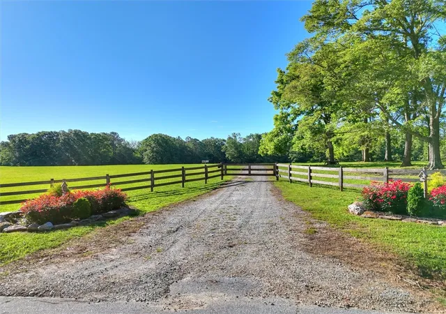 3rd image of 833 Duncan Creek Church Rd, Laurens, SC 29360 | MLS# 20297135