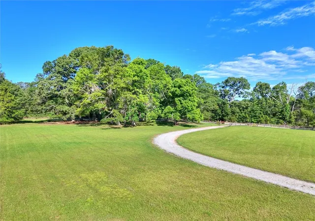 4th image of 833 Duncan Creek Church Rd, Laurens, SC 29360 | MLS# 20297135