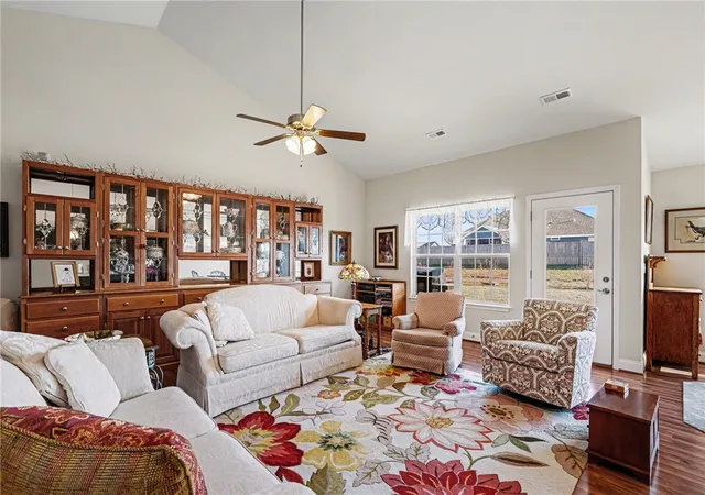 4th image of 125 Apple Grove Dr, Inman, SC 29349 | MLS# 20297225