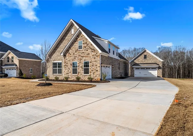 Homes for sale in Easley, SC | 103 Wagner Ct, Easley, SC 29640 | MLS# 20297358
