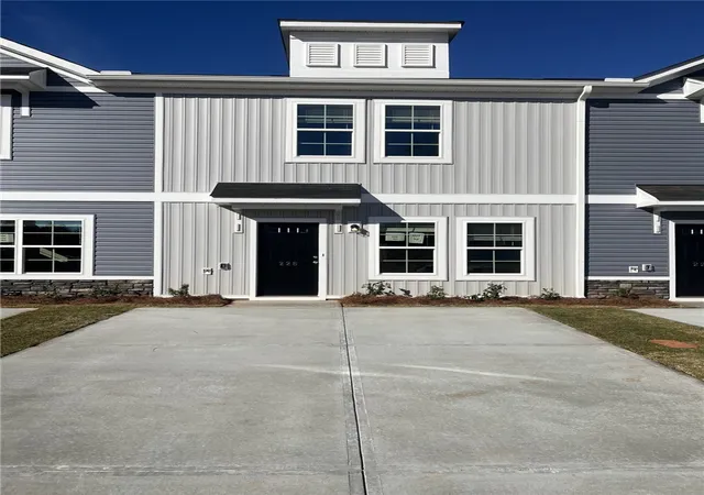 Photo 1 of Townhouse for sale at 404 Speyside Ln, Anderson, SC 29621 | MLS# 20297398 | Listing updated on 2026-08-18